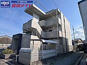 伊勢市駅より徒歩20分 築12年 3階建の賃貸物件