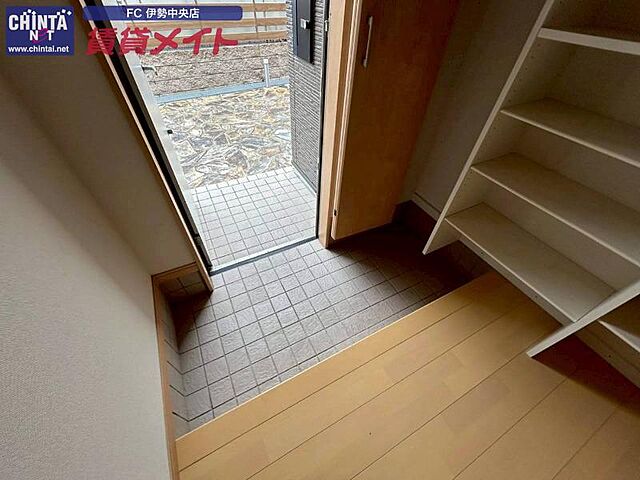 玄関