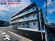 宇治山田駅より徒歩12分 築2年 3階建の賃貸物件