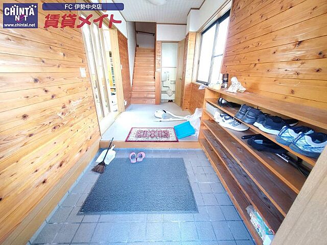 玄関