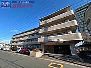 サンパレス 4階 築30年の賃貸物件