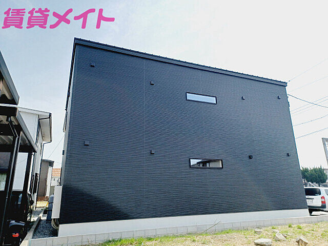 5 / 15