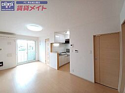 パークサイド花水木 1階1LDKのリビング/ダイニング