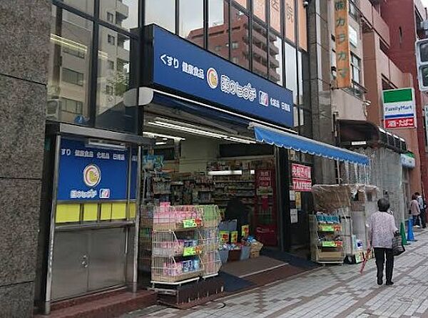 品揃えがよく、処方箋も受け付けています。