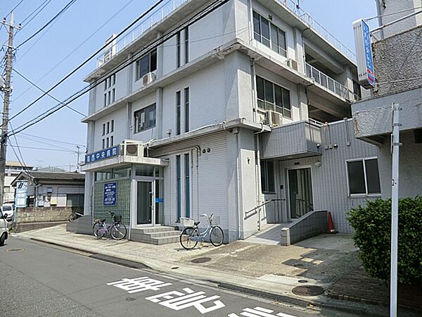 医療科目：内科、整形外科、小児科、泌尿科、リハビリテーション科緊急外来を受け付けてくれる病院です。