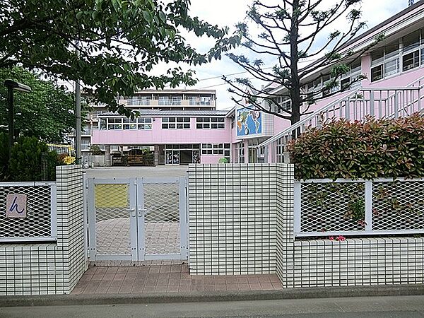 お遊戯会などにもすごく力をいれており、踊りや歌も楽しくやっています。