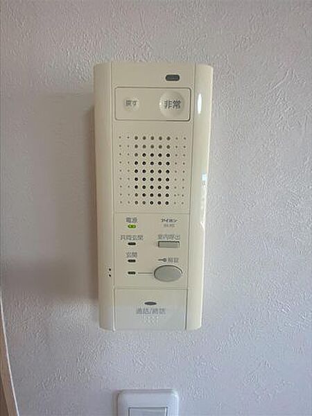 2階のお部屋からもインターホン操作が可能です♪