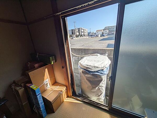 室外洗濯機置き場