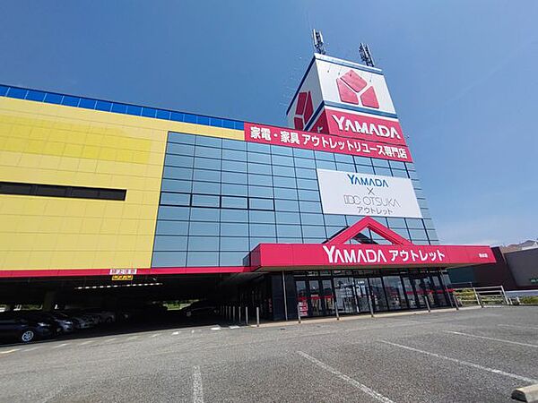 ヤマダデンキヤマダアウトレット垂水店 徒歩17分。 1320m