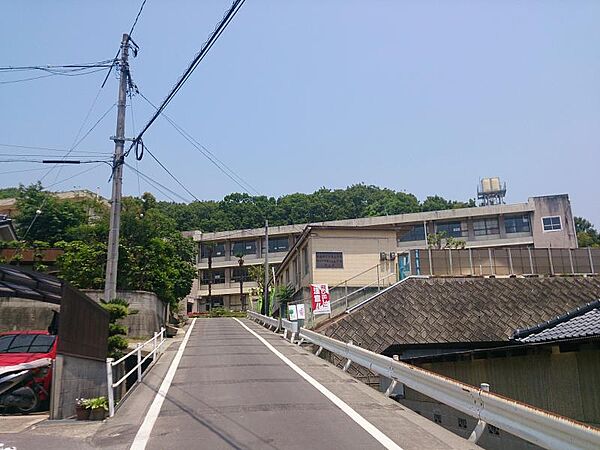 画像23:【小学校】福山市立道上小学校まで1000ｍ