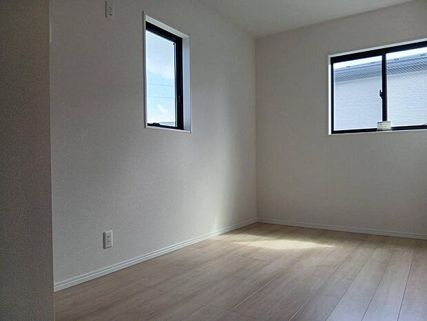 3階ベッドルーム2