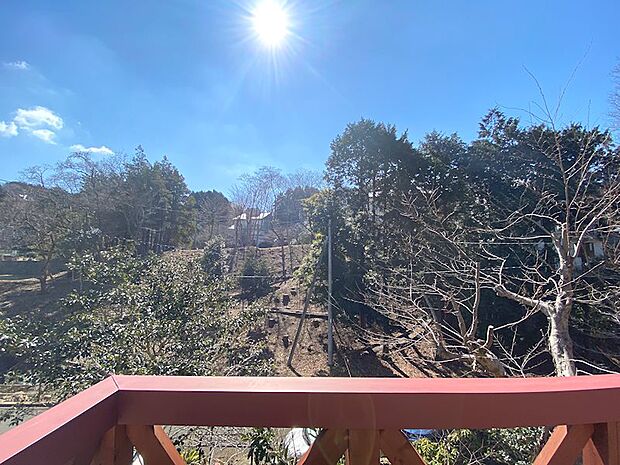 このように晴れの日は日当たりは良好。以上南箱根ダイヤランド戸建のご紹介でした。