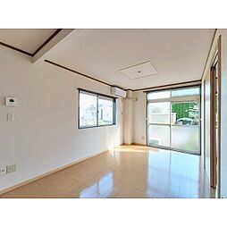 ファミーユ新村Ａ 1階1LDKのリビング/ダイニング