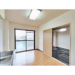 アメニティーコーポラスグリーン・ゲイブルス 2階2DKのリビング/ダイニング