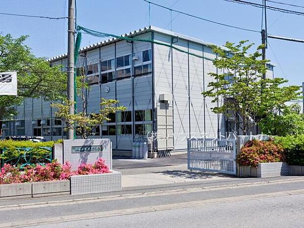 周辺環境-中学校(800m)幸並中学校