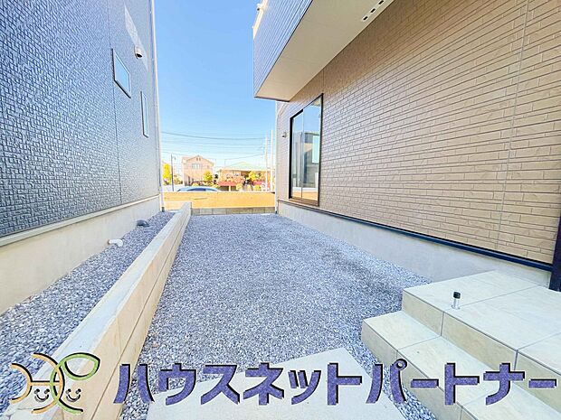 お庭を気軽なアウトドア空間に。その可能性は無限大。