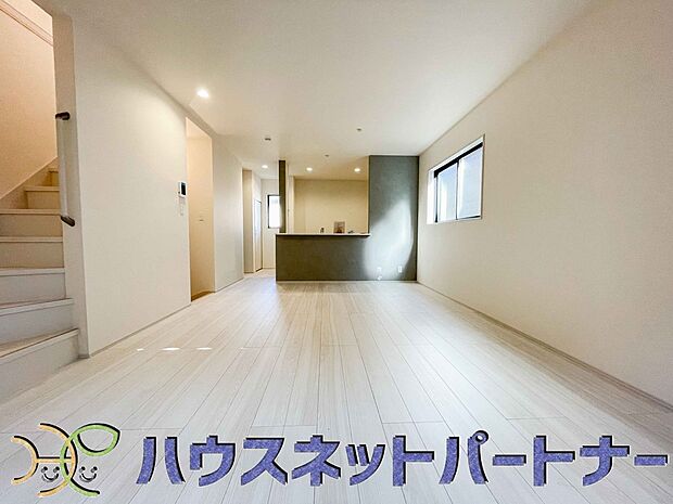 充実した生活は伸びやかな居室空間から始まります。快適に・伸びやかに。心の潤いを求める方々へ。
