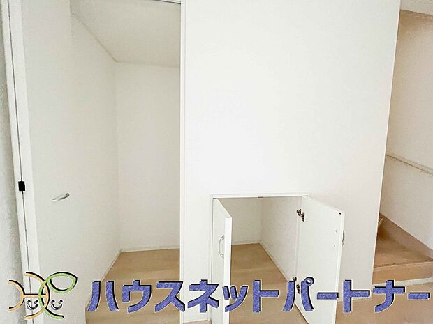 収納の多さにはびっくり。収納ってあればあるほど嬉しいですよね。
