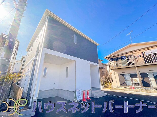 豊かで快適な暮らしを。ここから始まる「日常」はご家族にとってかけがえのない時間となります。少しでも豊かに、快適に。そんな想いから本邸宅は生まれました。