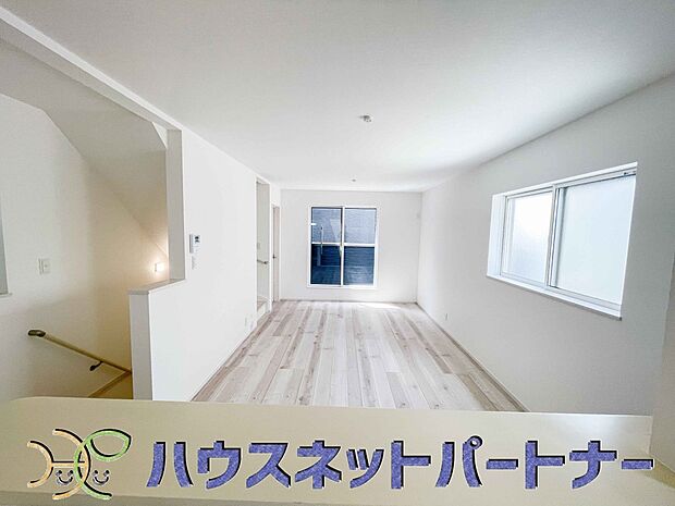 充実した生活は伸びやかな居室空間から始まります。快適に・伸びやかに。心の潤いを求める方々へ。