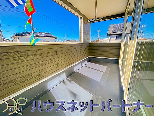 陽当りや通風性など各所に施された工夫で住みやすさを実現。部屋の大きさや周辺環境・街並など、資料には掲載していない情報が現地にはたくさんございます。是非ご確認下さい。