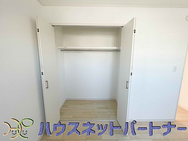 収納の多さにはびっくり。収納ってあればあるほど嬉しいですよね。