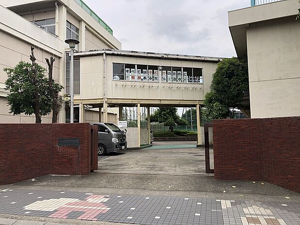 周辺環境-中学校(1100m)川口市立芝西中学校