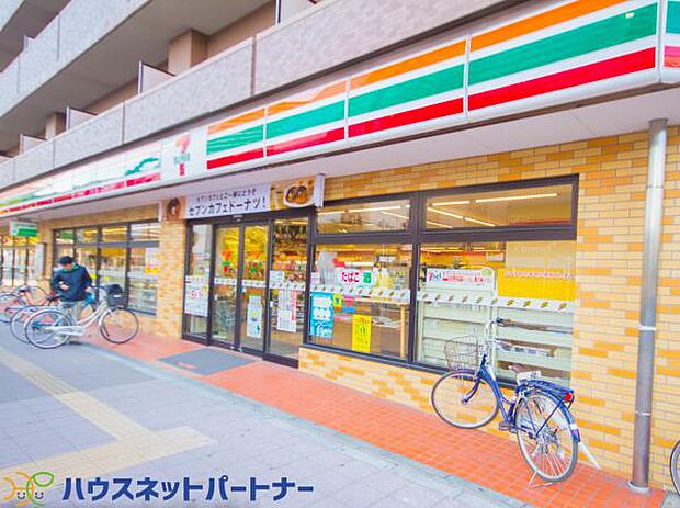 周辺環境-コンビニ(600m)セブンイレブン