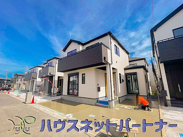 豊かで快適な暮らしを。ここから始まる「日常」はご家族にとってかけがえのない時間となります。少しでも豊かに、快適に。そんな想いから本邸宅は生まれました。