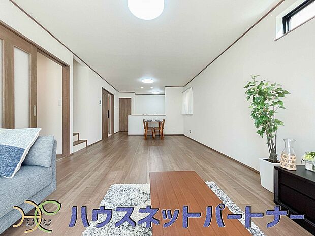 充実した生活は伸びやかな居室空間から始まります。快適に・伸びやかに。心の潤いを求める方々へ。