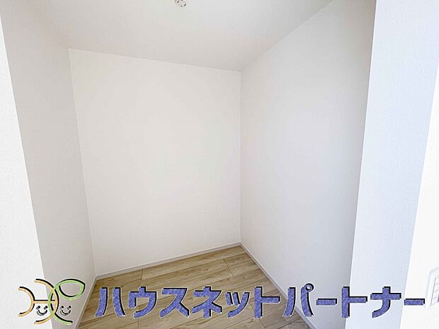 収納の多さにはびっくり。収納ってあればあるほど嬉しいですよね。