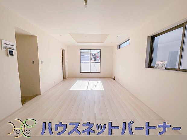 充実した生活は伸びやかな居室空間から始まります。快適に・伸びやかに。心の潤いを求める方々へ。