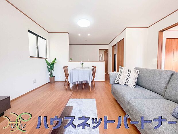 うららかな陽射しがどのお部屋にも降り注ぎますように、快適さを追求した間取設計。得難い立地環境での生活を恵みの豊かな永住の地へと変えてくれます。