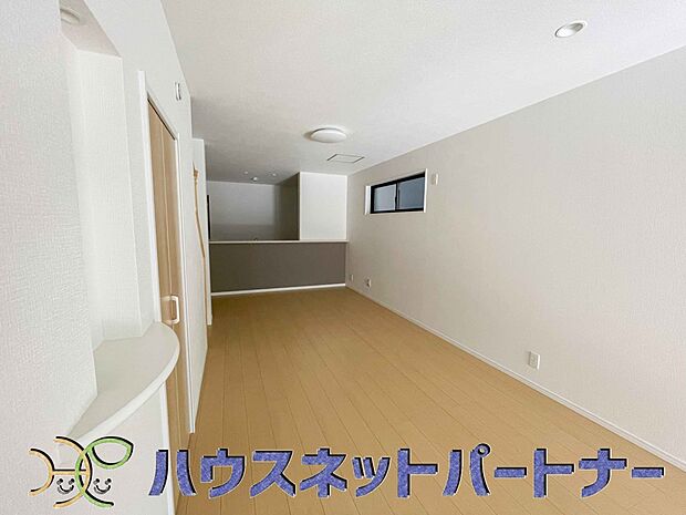 充実した生活は伸びやかな居室空間から始まります。快適に・伸びやかに。心の潤いを求める方々へ。