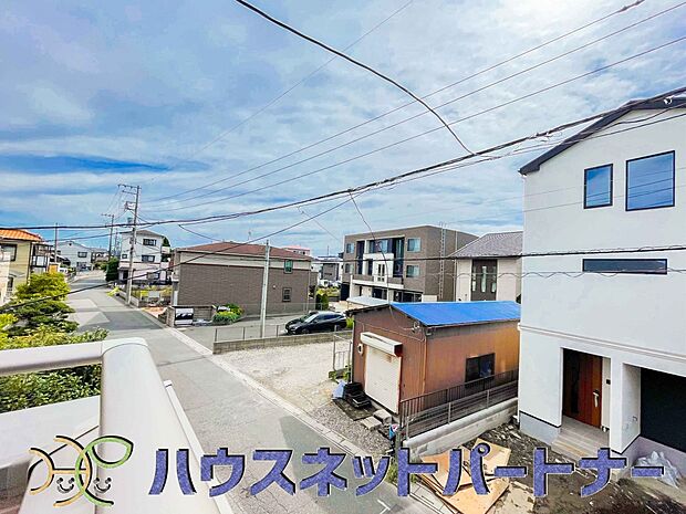 太陽に愛された邸は、陽当り・通風に優れた魅力的で快適さを追求した新築戸建でした。ここに住むからこそ意味がある。そんな特別感に浸りながら、毎日をお過ごしして欲しいです。