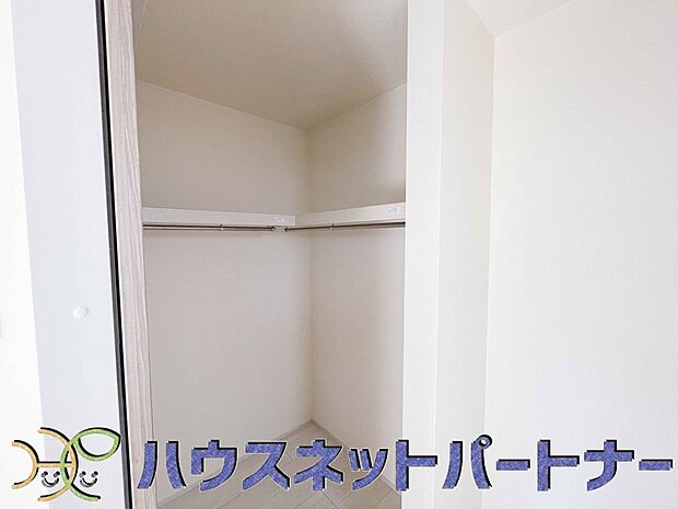 全室に収納が付いています。季節の衣替えも簡単にできますね。片付け上手になれそう。