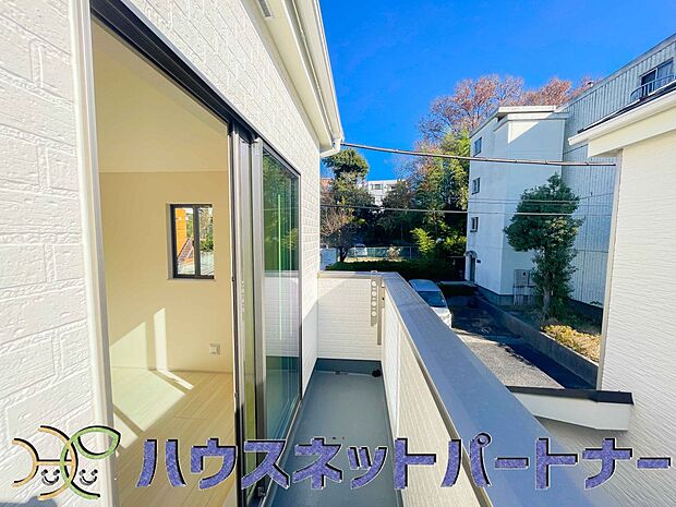 眺望や窓からの景色が良いと、家で過ごす時間も快適です。