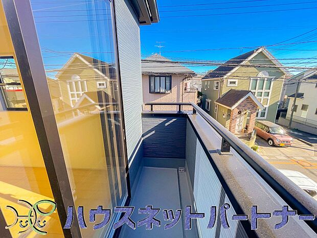 眺望や窓からの景色が良いと、家で過ごす時間も快適です。