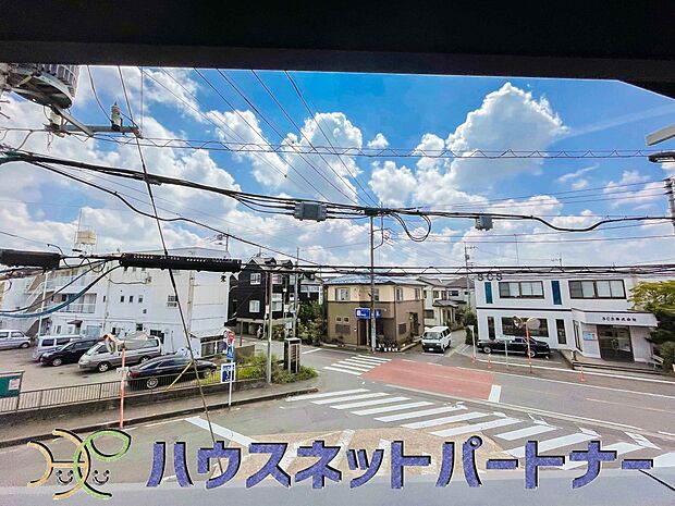 陽当りや通風性など各所に施された工夫で住みやすさを実現。部屋の大きさや周辺環境・街並など、資料には掲載していない情報が現地にはたくさんございます。是非ご確認下さい。