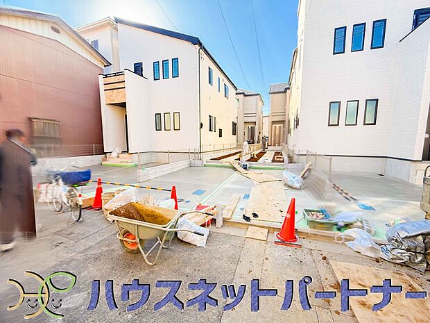 居住者の帰り、訪れる方を優しく迎える・安らぎに満ちた生活空間を予感させる。健やかな暮らしを楽しめそう。