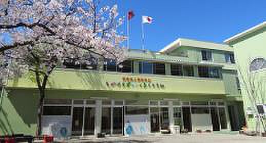 周辺環境-幼稚園・保育園(250m)鹿浜愛育幼稚園