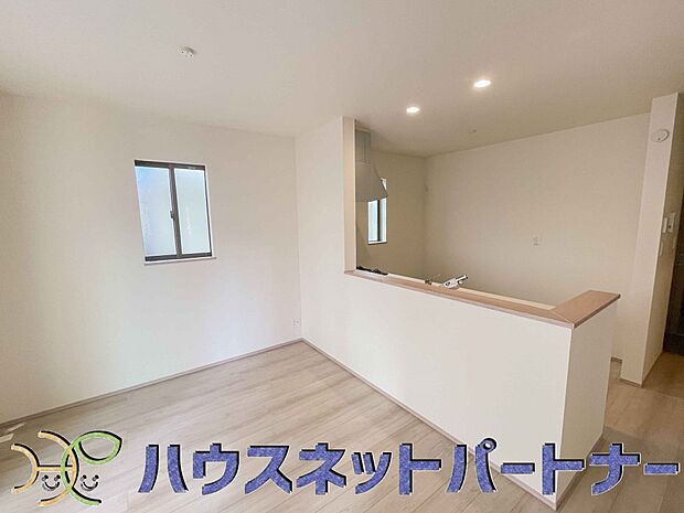 充実した生活は伸びやかな居室空間から始まります。快適に・伸びやかに。心の潤いを求める方々へ。