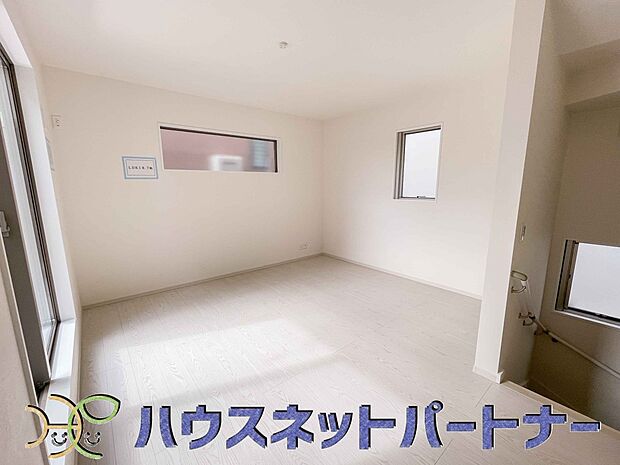 充実した生活は伸びやかな居室空間から始まります。快適に・伸びやかに。心の潤いを求める方々へ。