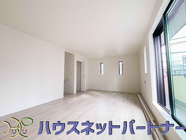 充実した生活は伸びやかな居室空間から始まります。快適に・伸びやかに。心の潤いを求める方々へ。