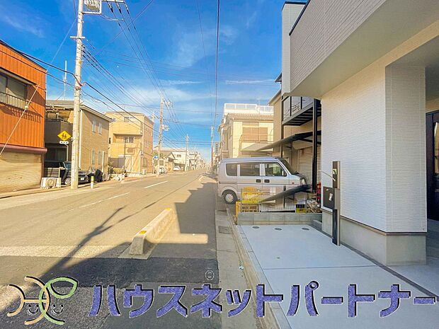 ここから始まる「日常」はご家族にとってかけがえのない時間となります。少しでも豊かに、快適に。そんな想いから本邸宅は生まれました。