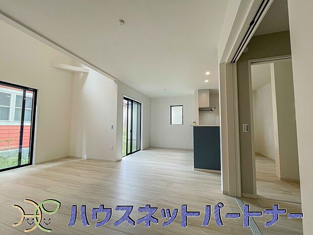 充実した生活は伸びやかな居室空間から始まります。快適に・伸びやかに。心の潤いを求める方々へ。