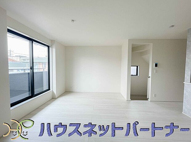 充実した生活は伸びやかな居室空間から始まります。快適に・伸びやかに。心の潤いを求める方々へ。