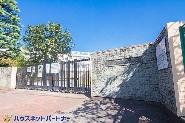 周辺環境-小学校(1120m)新郷小学校