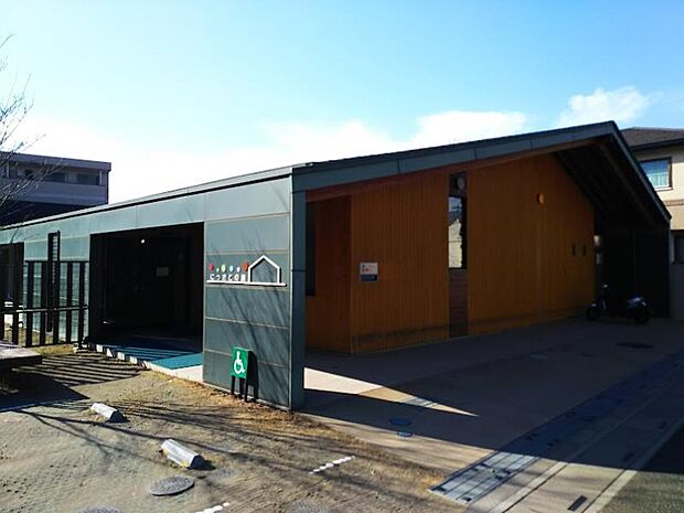 周辺環境-幼稚園・保育園(850m)にっさとの森保育園