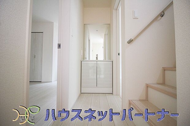 1階に洗面台をもう一つ設置しました。ちょっとした設備に感動です。